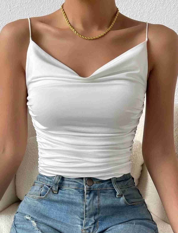 ReyonGO Kadın Kolsuz Askılı Degaje Yaka Bluz Crop Beyaz