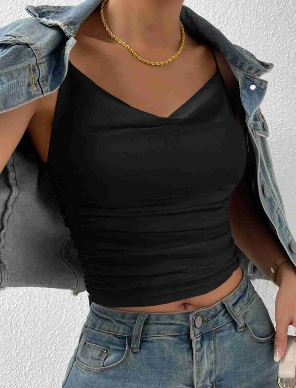 ReyonGO Kadın Kolsuz Askılı Degaje Yaka Bluz Crop Siyah