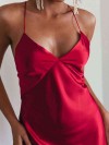 ReyonGO Sırt Dekolteli Uzun Saten Gecelik Elbise Kırmızı